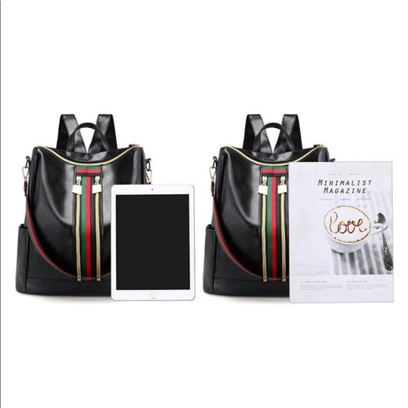 Mini Double Strap Oxford Backpack 🎒 - Picture 11 of 12